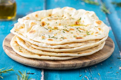 Impasto per pane azzimo con rosmarino