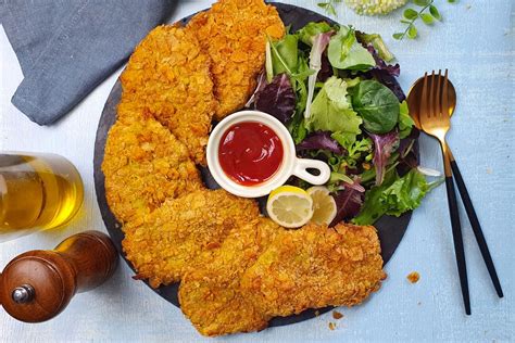Cotolette di ceci e zucchine con salsa guacamole