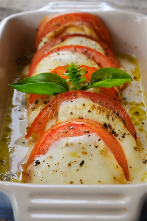 caprese al forno in pirofila