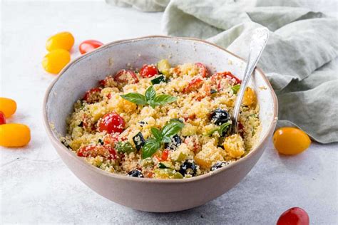 Ingredienti freschi per il cous cous