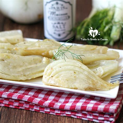 Finocchi freschi e croccanti