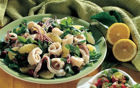 Insalata di totani con rucola e limone