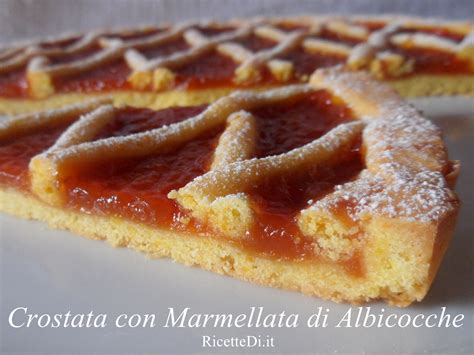 Crostata di riso con marmellata alle albicocche
