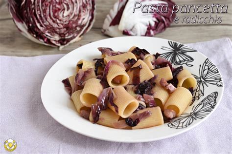 Ingredienti per pasta con radicchio e pancetta