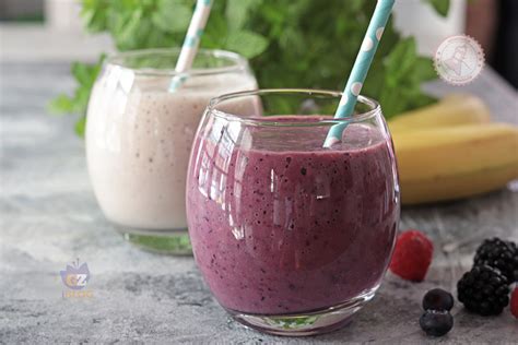 Composizione di frutta e verdura in un frullato