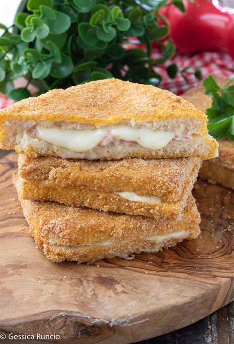 Mozzarella in carrozza con prosciutto cotto dorata