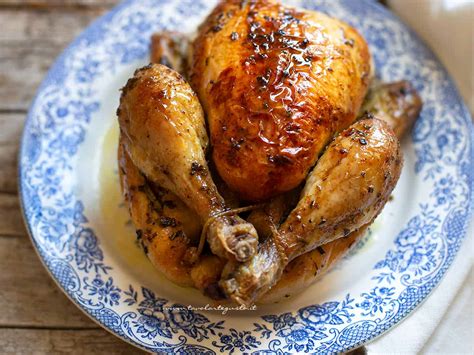 Galletto ripieno dorato al forno