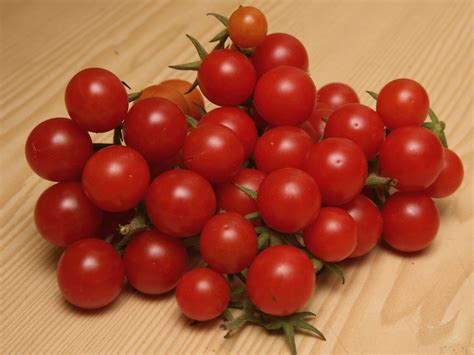 pomodorini freschi
