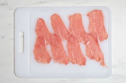 Fettine di vitello crude