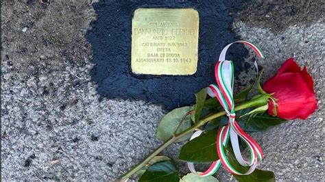 Pietra d'inciampo dedicata a Peppino Impastato