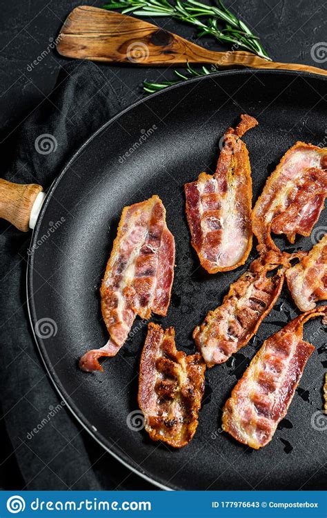 Fette di pancetta croccante