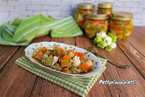 antipasto misto di verdure sott'olio