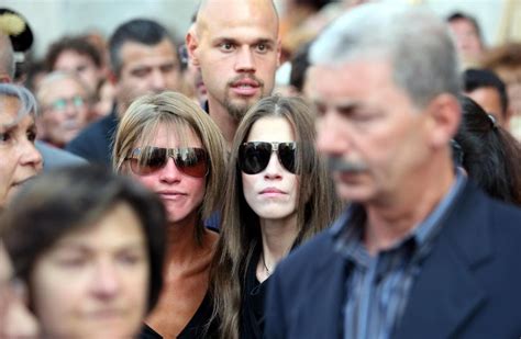 Le sorelle Kanker in una scena di 