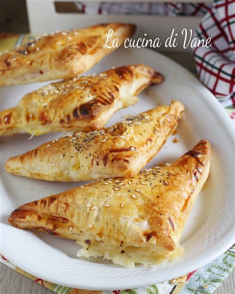 fagottini di pasta sfoglia ripieni