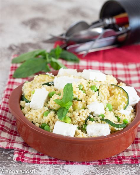 Zucchine fresche e feta greca
