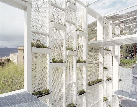 Rete metallica stirata