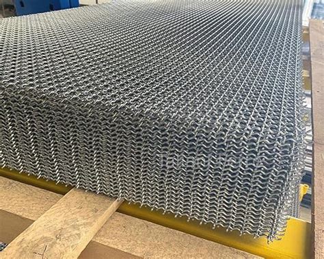 Rete metallica intrecciata