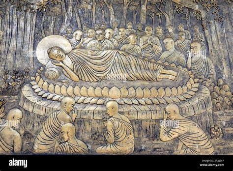 Buddha sdraiato in Parinirvana