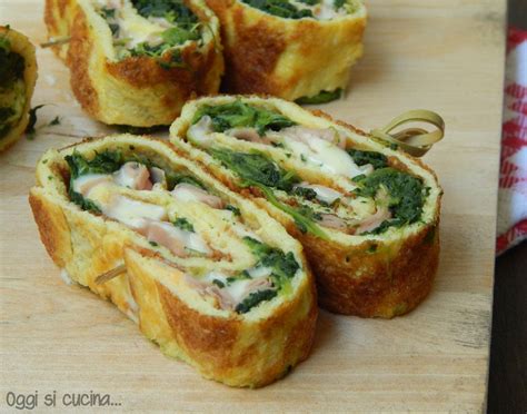 Rotolini di frittata colorati e farciti