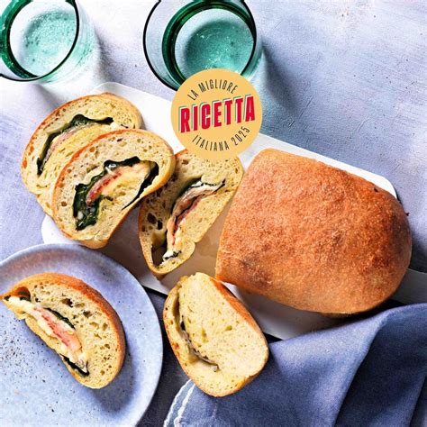 Ingredienti per strudel salato con spinaci e pancetta