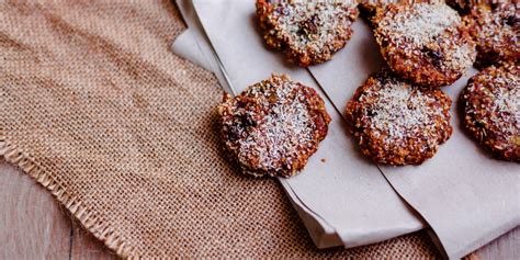 Biscotti con banana e cocco